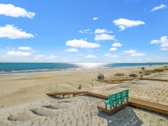 Seaside-View-from-Beach-Path