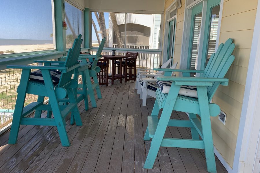 Screened in Deck #1-Lifeguard Chairs